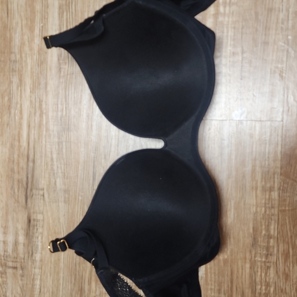 Victoria's Secret Incredible Perfect Shape 34D Bra - Picture 4 of 5